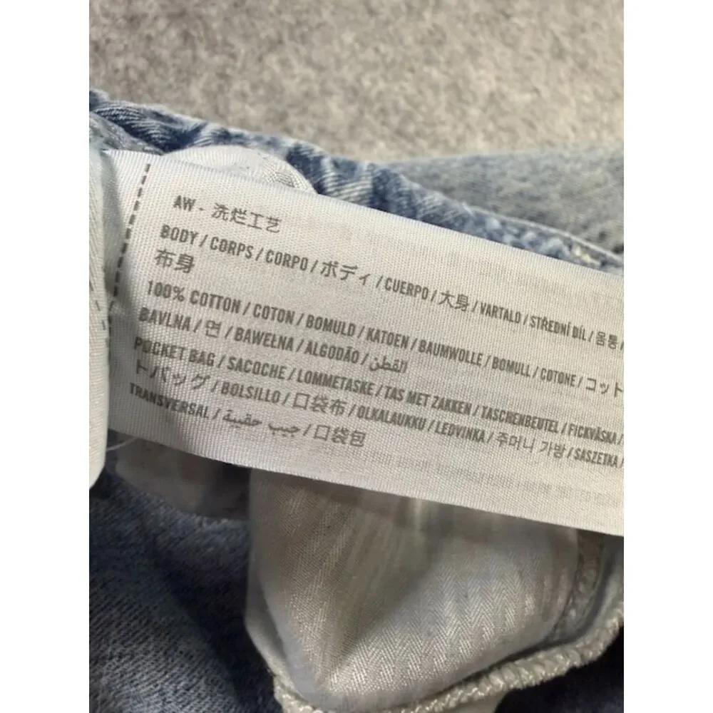 Hollister Mom Short Size 8/29 5 in insean High rise 100% cotton